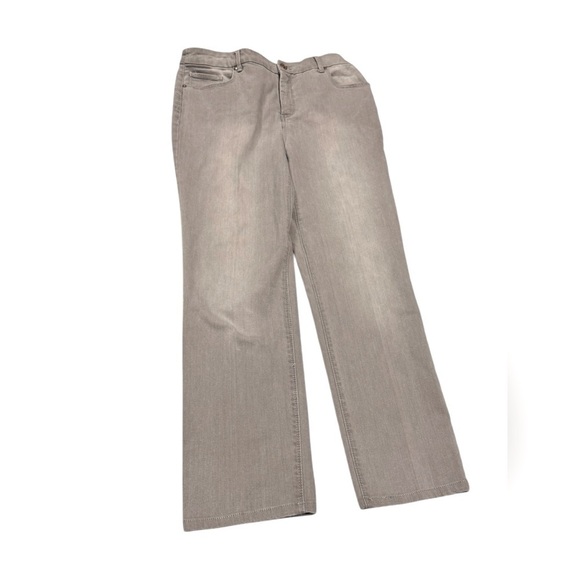 Chico’s So Slimming Straight Leg Grey Jean Women’s Size 12 - Picture 1 of 3